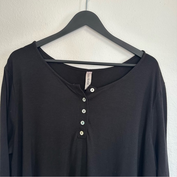 Zenana Premium Block Shirt 3/4 Length Sleeves Quarter Button Front Size 1X - Picture 2 of 4